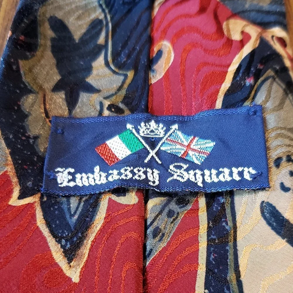 Embassy Square Silk Red With Blue Flower 3 Inch Wide Necktie